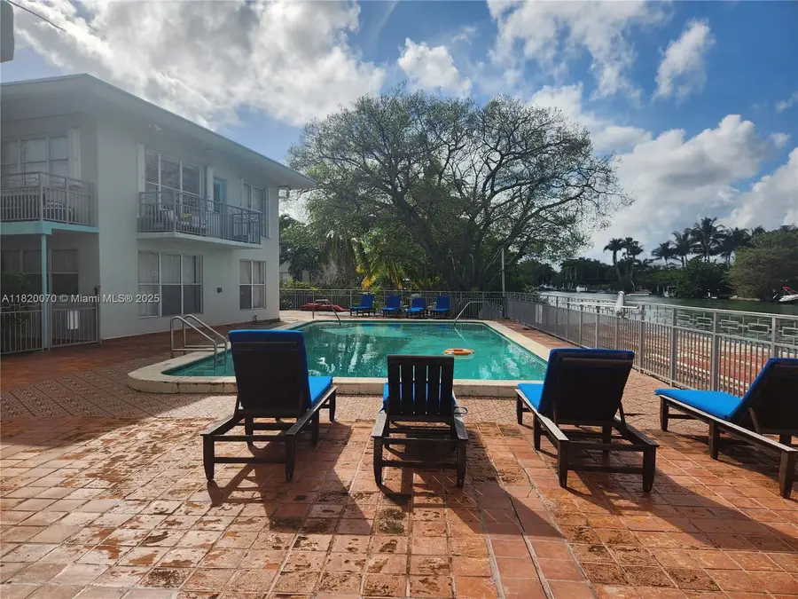 1239 Marseille Drive #4, Miami Beach, FL 33141 - #2