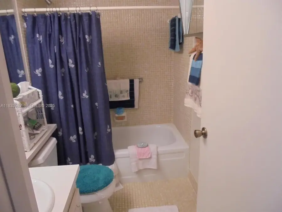 31 Fanshaw A #31A, Boca Raton, FL 33434 - #3