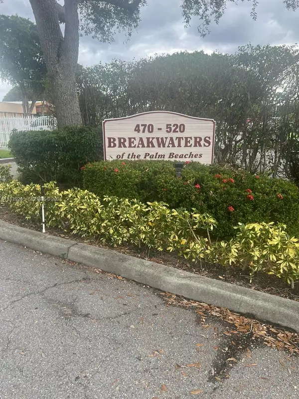 500 Executive Center Drive #2G, West Palm Beach, FL 33401