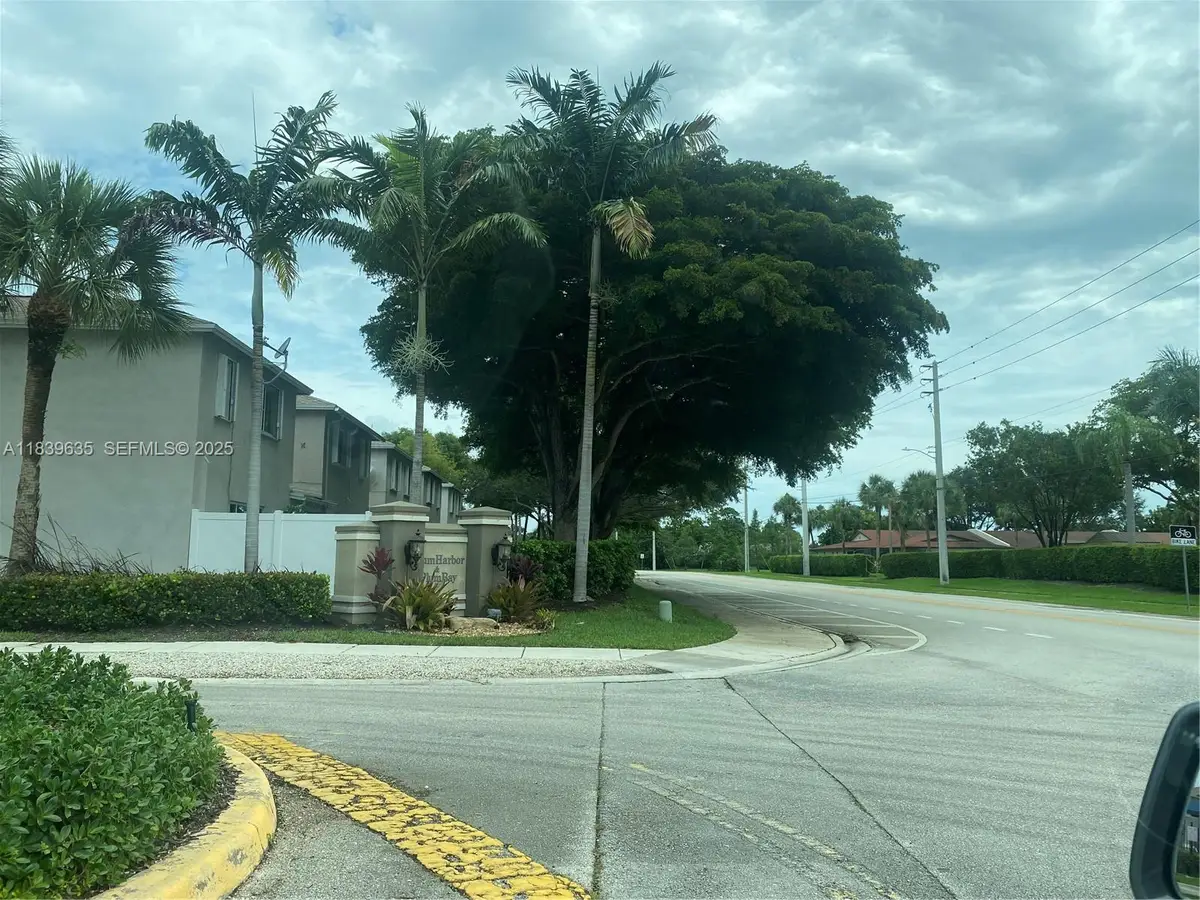 6006 Plum Place, Tamarac, FL 33321 - #1
