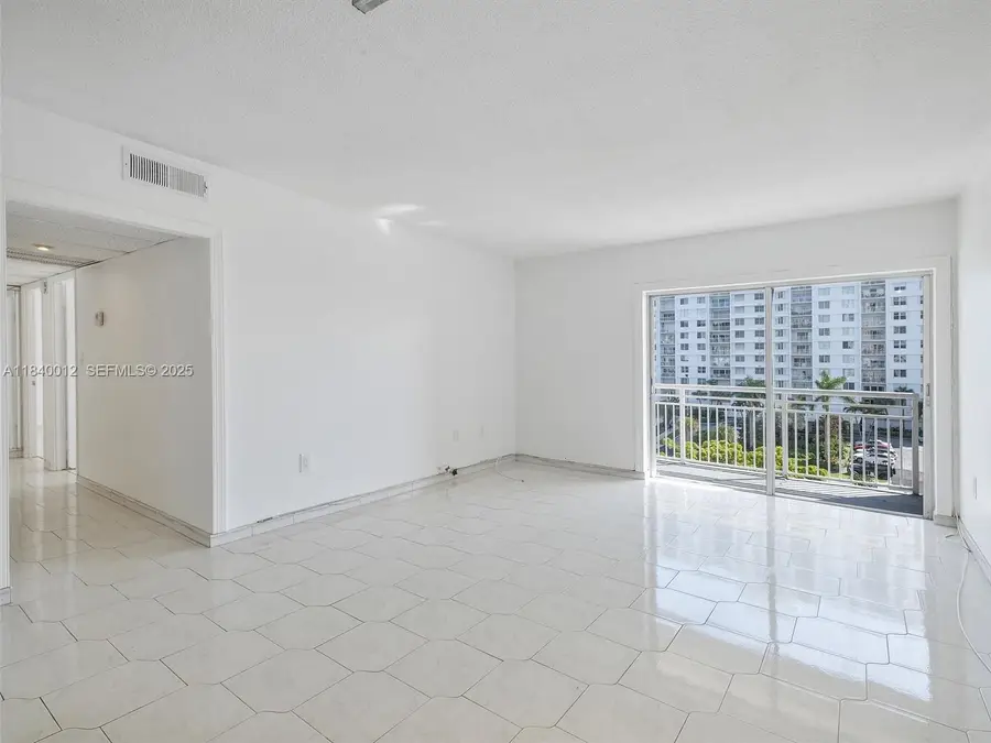 400 Kings Point Drive #523, Sunny Isles Beach, FL 33160 - #2
