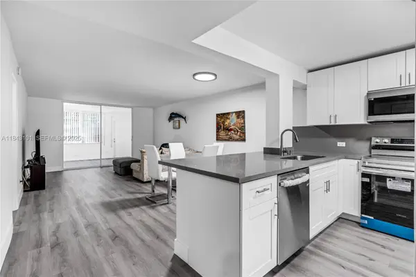 445 NE 195th Street #125, Miami, FL 33179