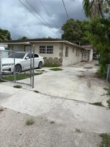 Address Withheld By Seller, Miami, FL 33142 - #2