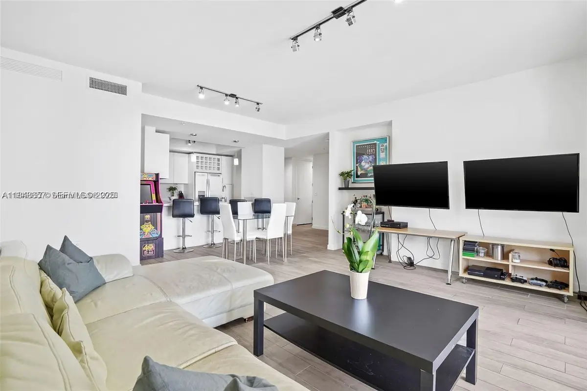999 SW 1st Avenue #2717, Miami, FL 33130 - #1