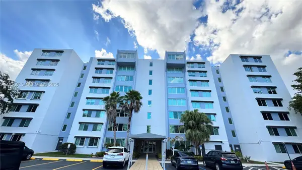 9125 SW 77th Avenue #103, Miami, FL 33156