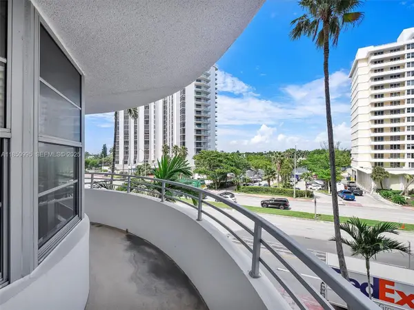 5555 Collins Avenue #4S, Miami Beach, FL 33140