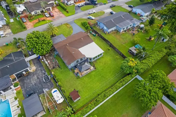 6571 SW 56th Street, Davie, FL 33314