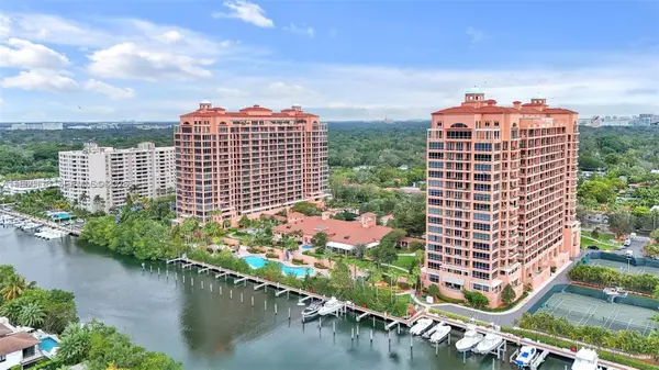 10 Edgewater Drive #4H, Coral Gables, FL 33133