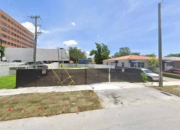 Address Withheld By Seller, Miami, FL 33133