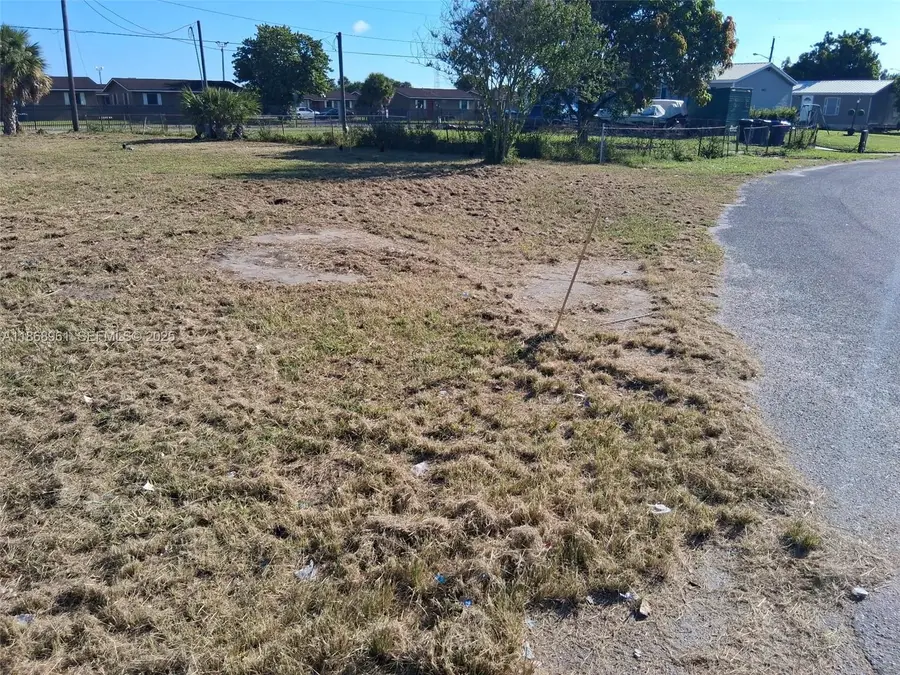 919 Virginia Avenue, Clewiston, FL 33440 - #3