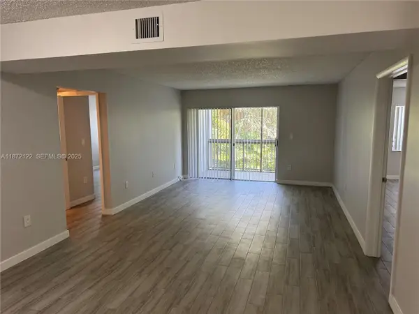 721 N Pine Island Road #201, Plantation, FL 33324