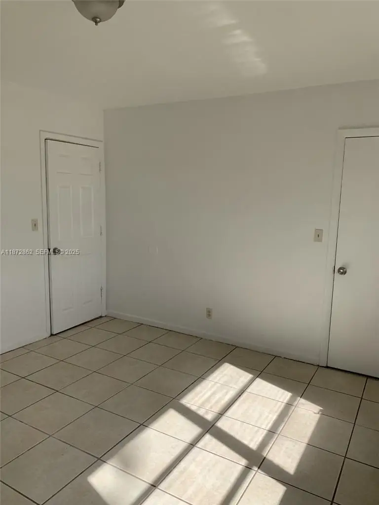 4361 NW 35th Terrace, Lauderdale Lakes, FL 33309 - #3