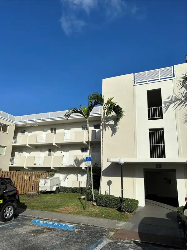 7701 SW 88th Street #B224, Miami, FL 33156