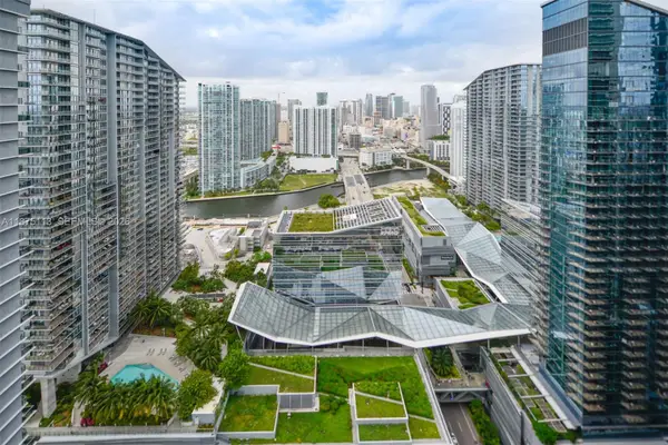 45 SW 9th Street #4108, Miami, FL 33130