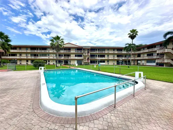 5300 Washington Street #A139, Hollywood, FL 33021