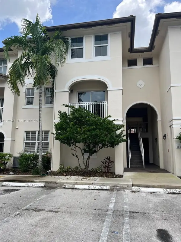 11401 NW 89th Street #220, Doral, FL 33178