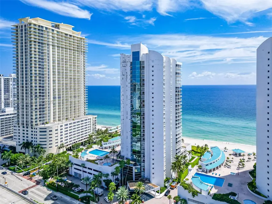 16485 Collins Avenue #PH35C, Sunny Isles Beach, FL 33160 - #3