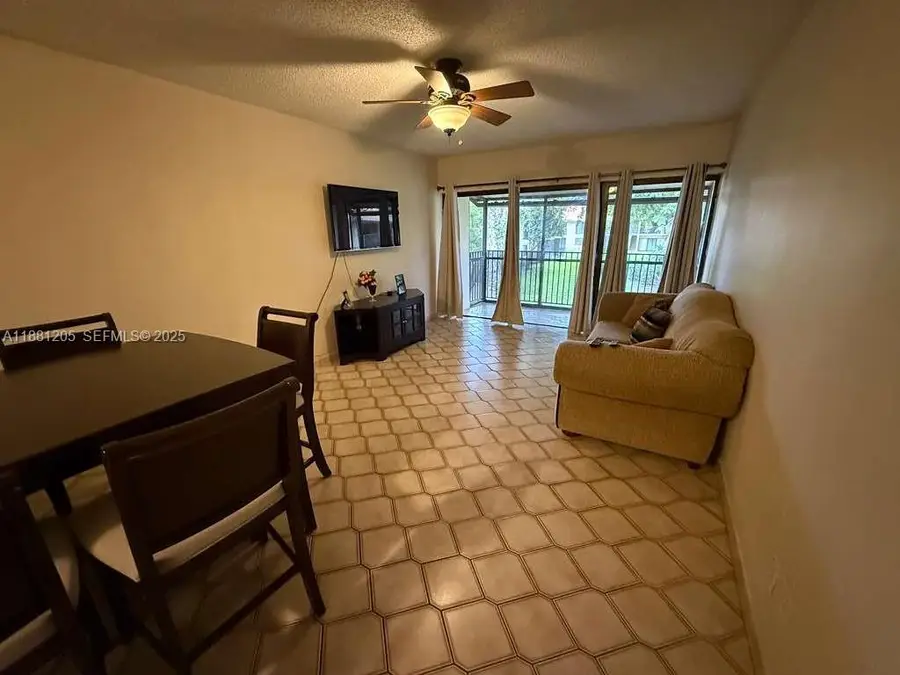 5915 Washington Street #116, Hollywood, FL 33023 - #3