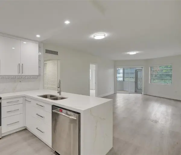 18720 NE 18th Avenue #116, Miami, FL 33179