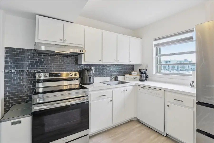 1345 W Avenue 304 #304, Miami Beach, FL 33139 - #2