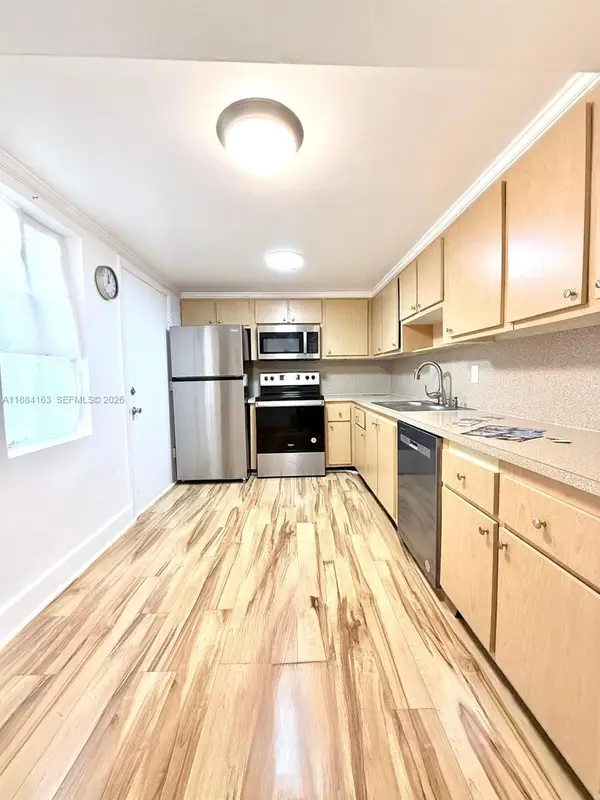 1201 NE 191st Street #G304, Miami, FL 33179