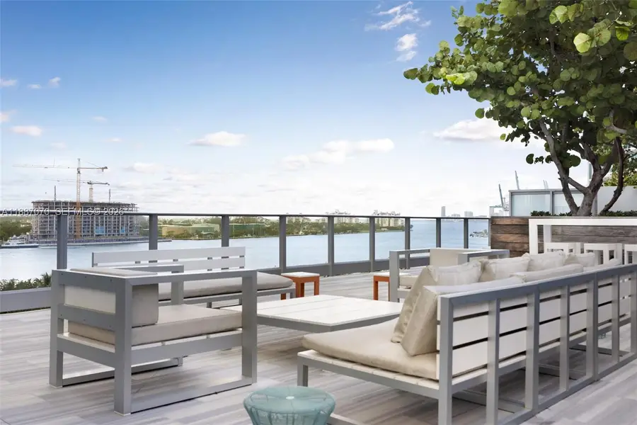 801 S Pointe Drive #PH602, Miami Beach, FL 33139 - #3