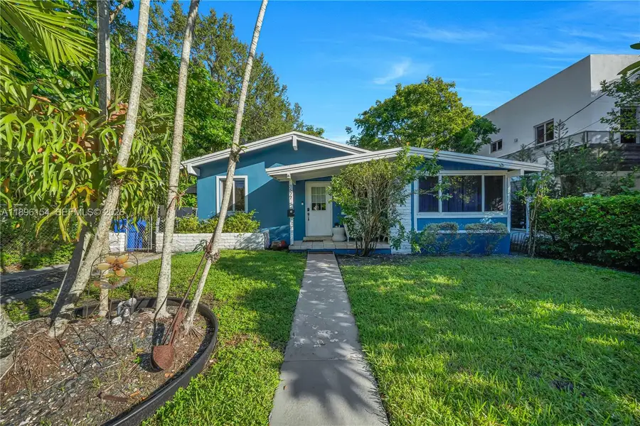 3577 Charles Avenue, Miami, FL 33133 - #2