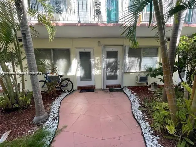 8040 Tatum Waterway Drive #7, Miami Beach, FL 33141 - #3