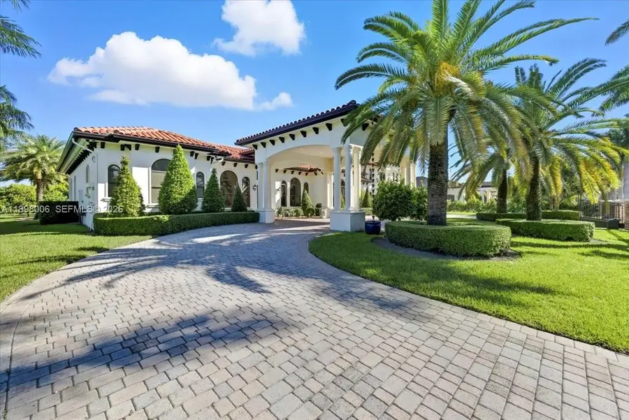 10181 NW 131st Street, Hialeah Gardens, FL 33018 - #2