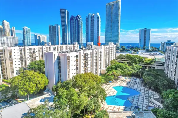 17011 N Bay Road #215, Sunny Isles Beach, FL 33160