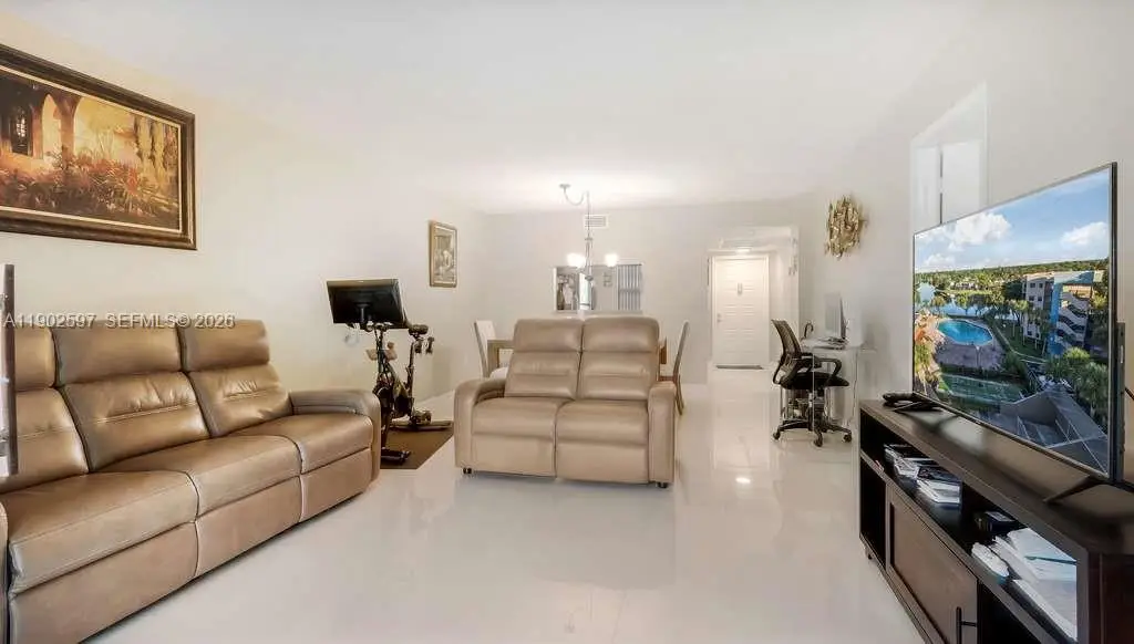 Address Withheld By Seller, Pembroke Pines, FL 33026 - #1