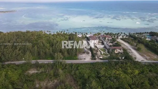 Address Withheld By Seller, ,  