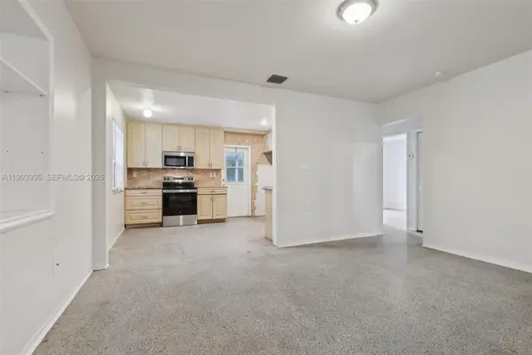 1213 NE 13th Street, Fort Lauderdale, FL 33304