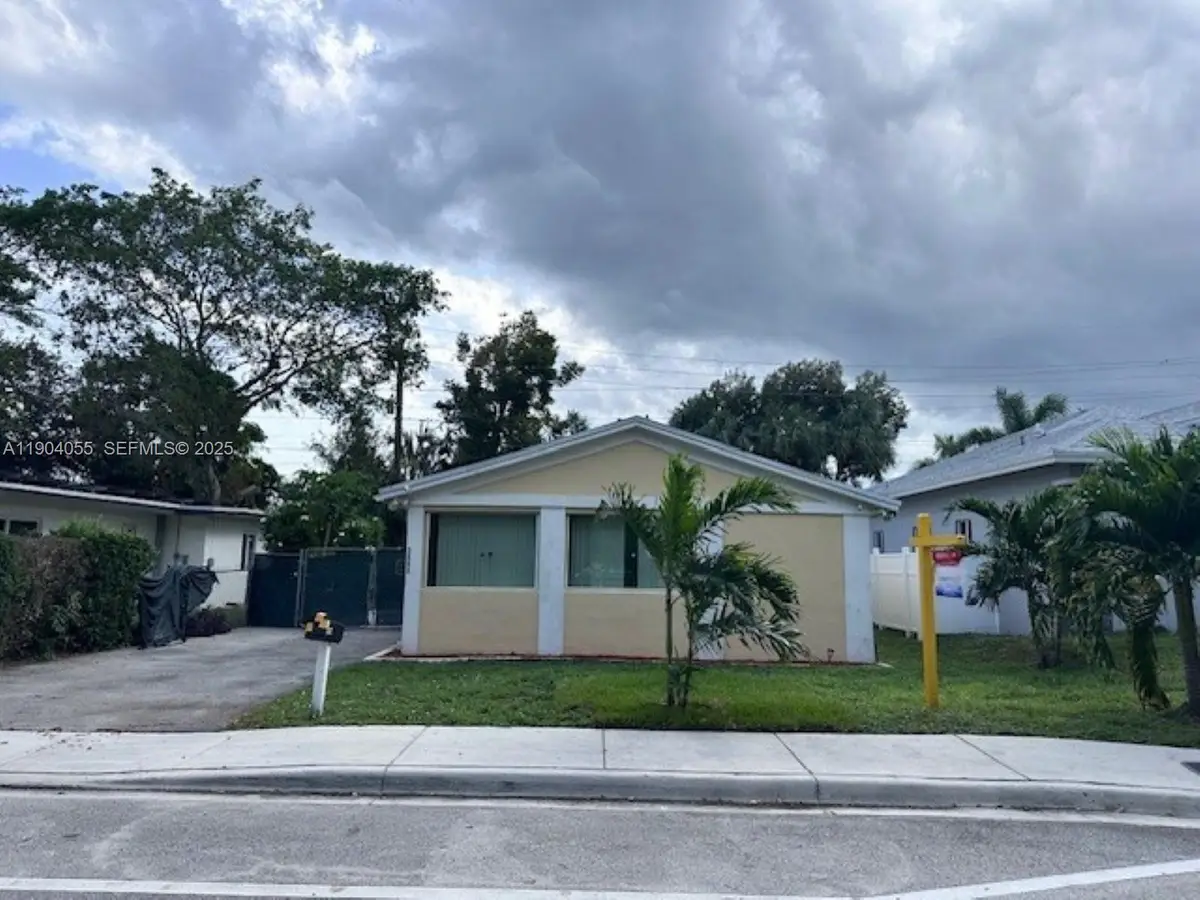 2898 NW 6th Court, Fort Lauderdale, FL 33311 - #1