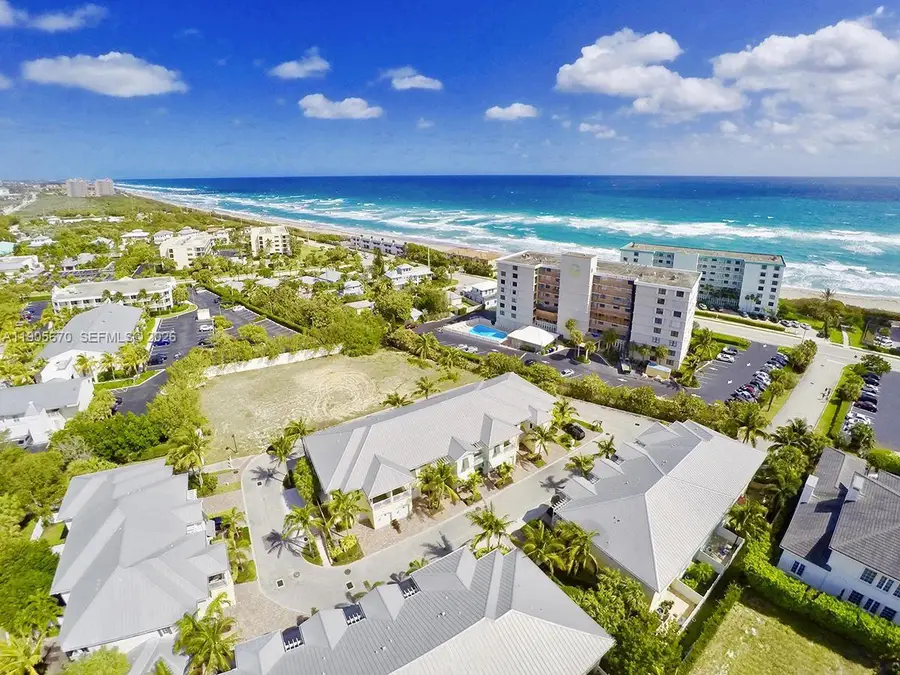 475 Ocean Ridge Way, Juno Beach, FL 33408 - #2