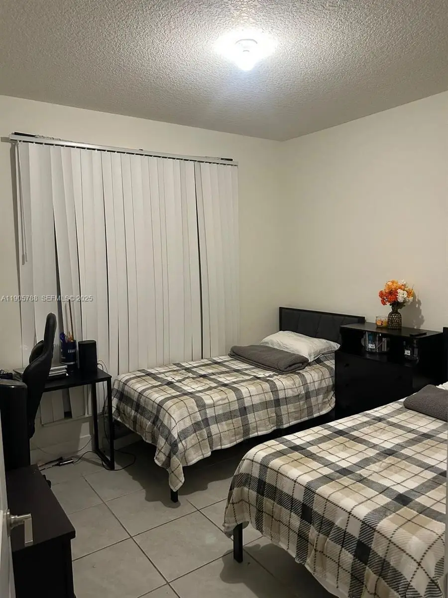 Address Withheld By Seller, Doral, FL 33166 - #3