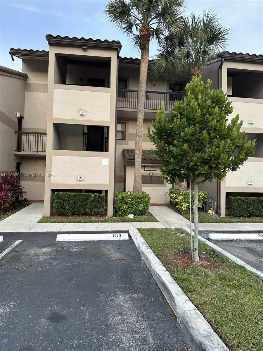 9783 Nob Hill Court #9783, Sunrise, FL 33351 - #2
