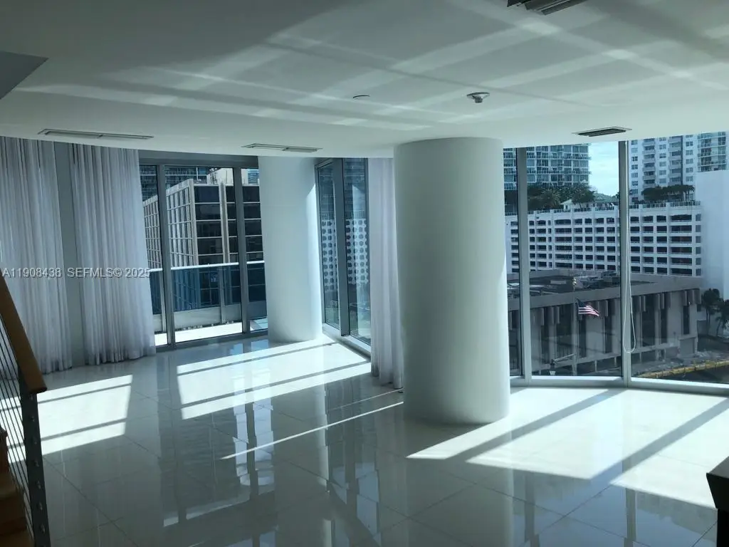200 Biscayne Boulevard Way #902, Miami, FL 33131 - #1