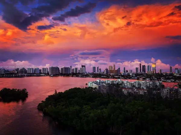 16385 Biscayne Boulevard #3003, North Miami Beach, FL 33160