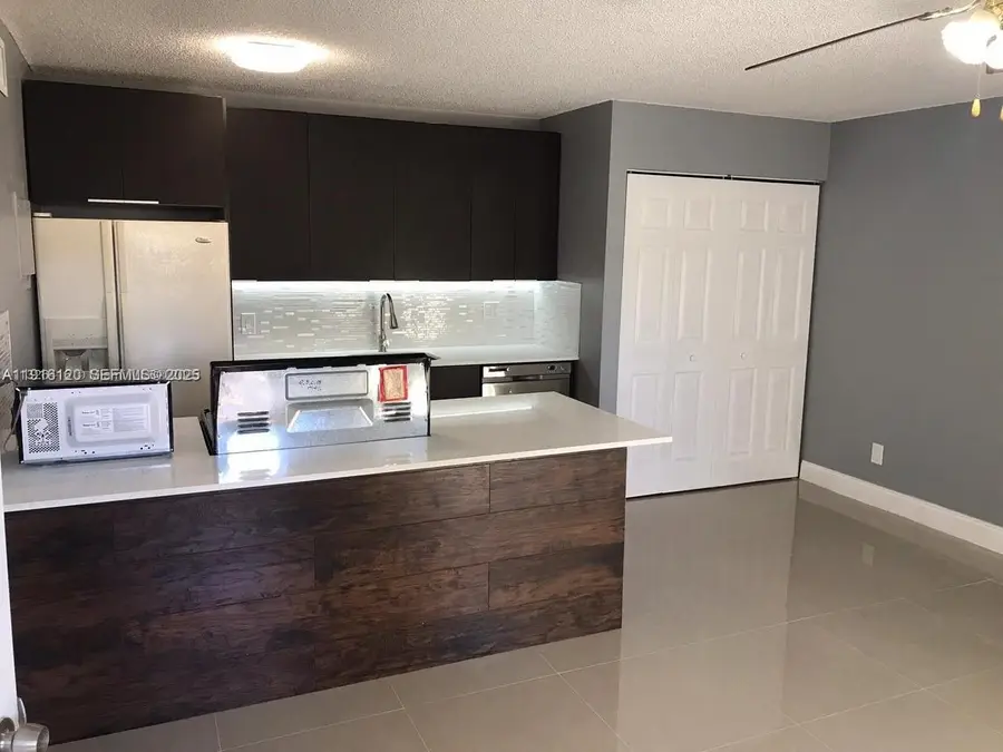 637 Executive Center Drive #N107, West Palm Beach, FL 33401 - #3