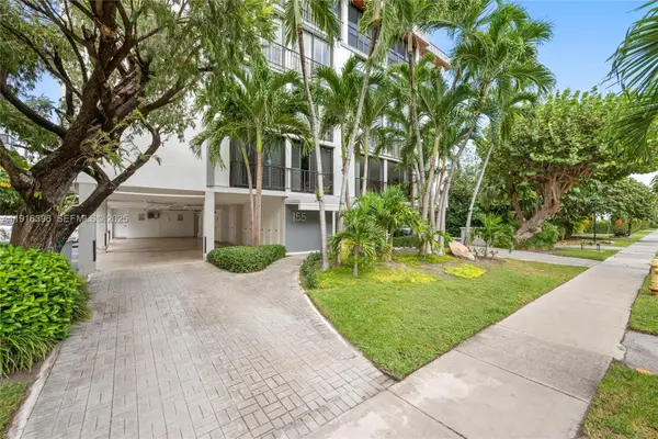 155 Sunrise Drive #4B, Key Biscayne, FL 33149