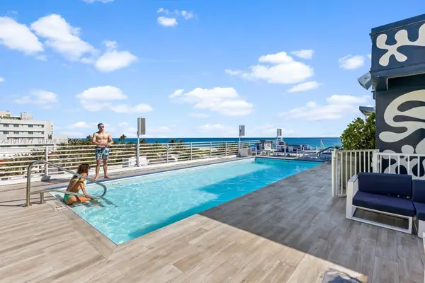 1024 Ocean Drive #A502, Miami Beach, FL 33139