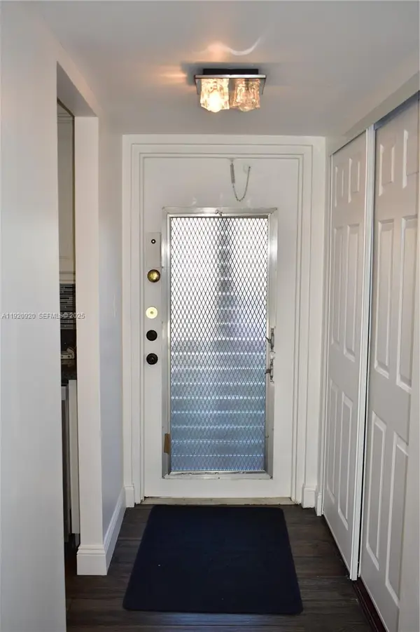 9360 Sunrise Lakes Boulevard #111, Sunrise, FL 33322
