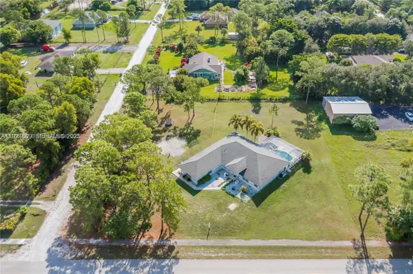 17996 N 42nd Road N, Loxahatchee, FL 33470