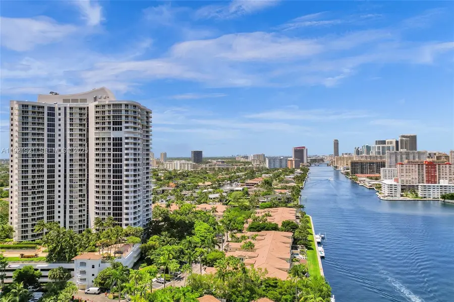 21200 Point Place #403, Aventura, FL 33180 - #3