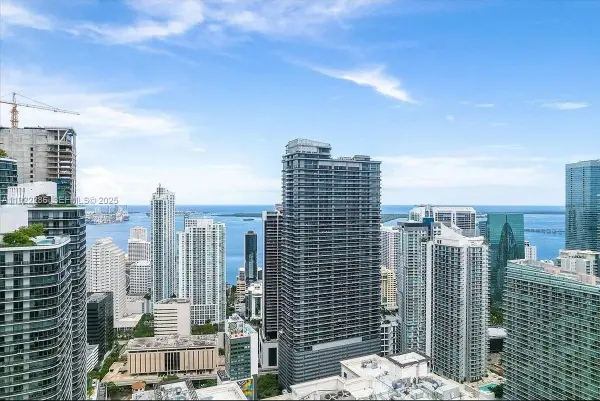 1000 Brickell Plaza #3211, Miami, FL 33131