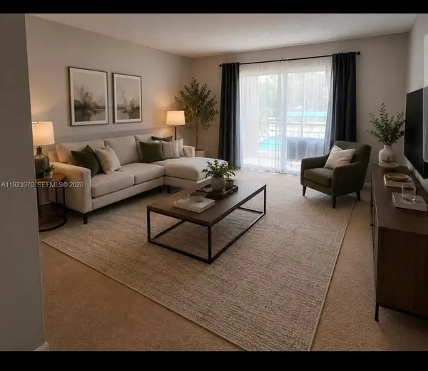 4100 N 58th Avenue #207, Hollywood, FL 33021
