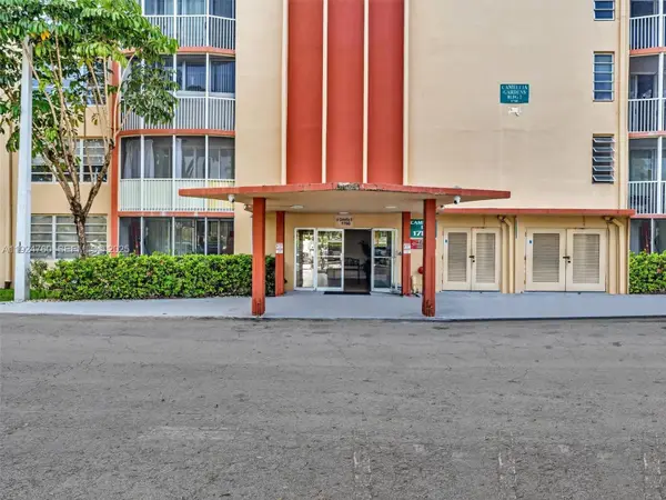 1780 NE 191st Street #2052, Miami, FL 33179