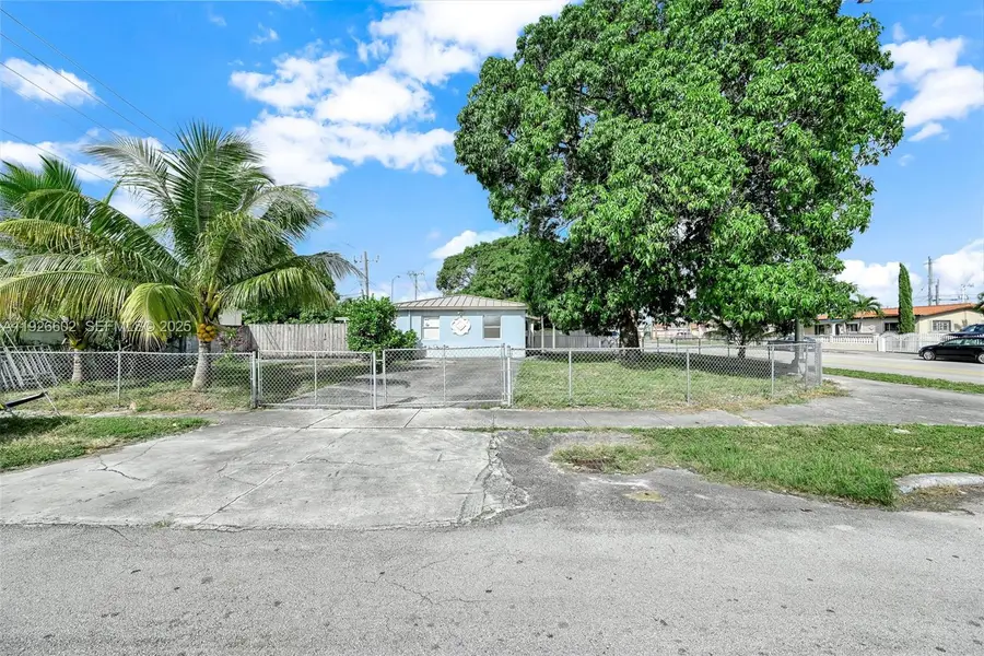 4020 E 10th Avenue, Hialeah, FL 33013 - #3