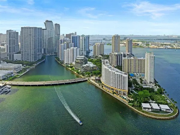 701 Brickell Key Boulevard #1605, Miami, FL 33131